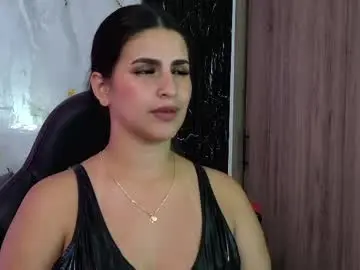 Chaturbate Live Sex Cam of chloe_toms