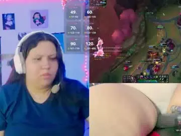 Chaturbate Free Porn Cam of crystal_velvet01