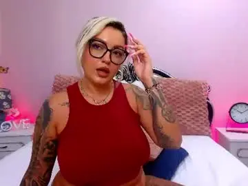Chaturbate Best live sex cam show of foxxyclarise