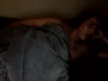 Chaturbate Sex Cam of milfsfreaky69