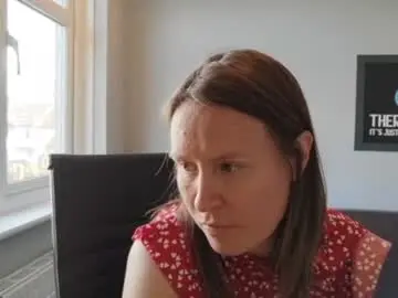 Chaturbate Free Porn Cam of eatmypie69