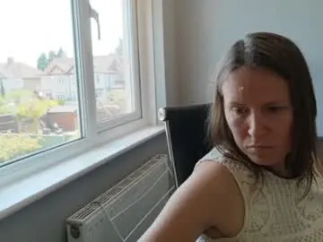Chaturbate Live Sex Cam of eatmypie69