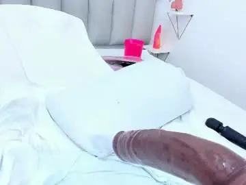 Chaturbate Best live sex cam show of keyllaa_