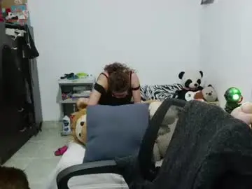 Chaturbate Free Live Porn of curly_greeneyed