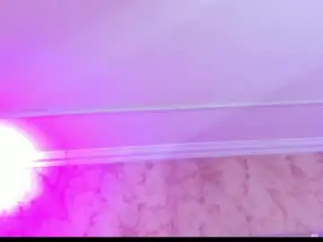 Chaturbate Nude Webcam of isa_doux