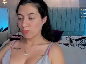 Chaturbate Free Live Porn of lucy_greys_