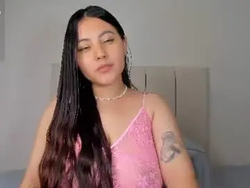 Chaturbate Live Sex Cam of little_caro13
