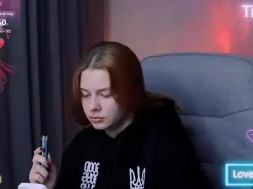 Chaturbate Free Live Porn of red__dizzy