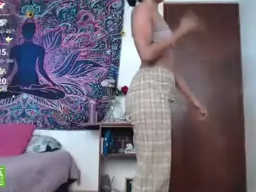 Chaturbate Free Porn Cam of im_moonlight