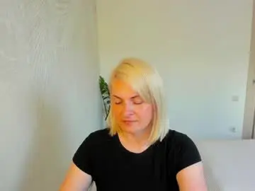 Chaturbate Live Sex Cam of alicee__grace