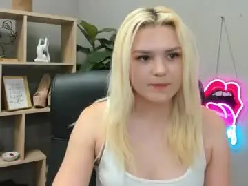 Chaturbate Best live sex cam show of lilysweetxo