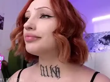 Chaturbate Nude Webcam of violetvio1ator