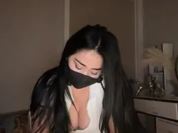 Chaturbate Live Sex Cam of _natycutei19
