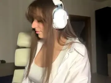 Chaturbate Free Live Porn of corrienavanjo