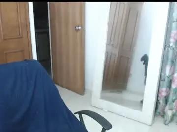 Chaturbate Free Live Porn of victoria_milf06