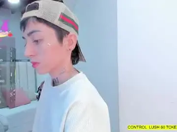Chaturbate Best live sex cam show of shantal_thompson21