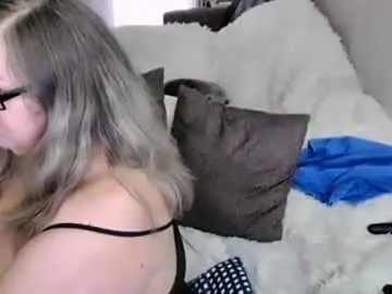 Chaturbate Best live sex cam show of tviks