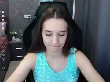 Chaturbate Live Sex Cam of aliceweiss_