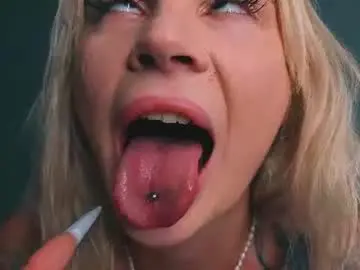 Chaturbate Free Live Porn of ashley_urban