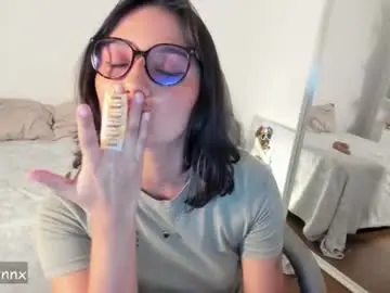 Chaturbate Free Live Porn of martiiinaa_