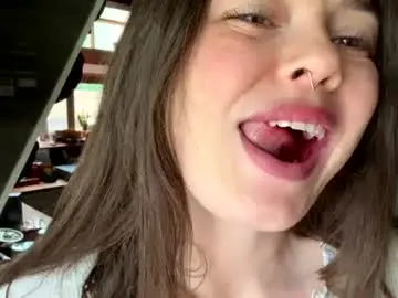 Chaturbate Nude Webcam of emersoncane