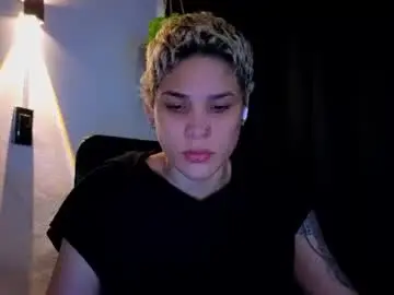 Chaturbate Adult Webcam of laura_r23
