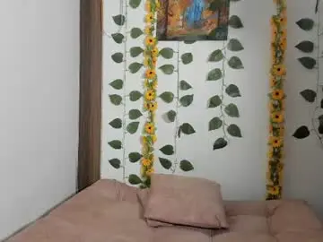 Chaturbate Adult Webcams of nahomy_smiiths