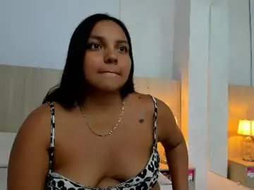 Chaturbate Live Sex Cam of asly_vargas
