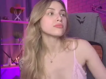 Chaturbate Best live sex cam show of elliecutes