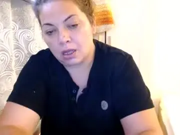 Chaturbate Best live sex cam show of curvymomylore