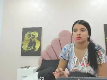 Chaturbate Watch Live Sex Cams of miabrown001