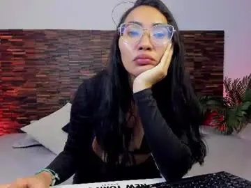 Chaturbate Best live sex cam show of lucyy_liiu