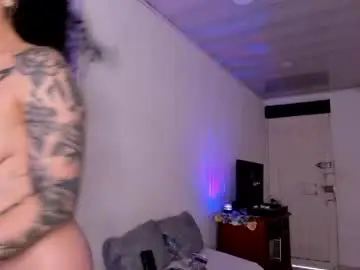Chaturbate Free Porn Cam of mia_velvet1
