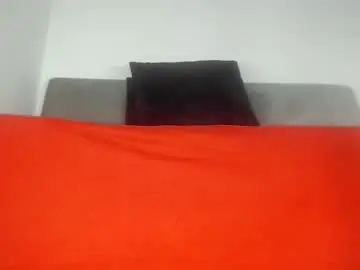 Chaturbate Live Sex Cam of obeythegoddess300798