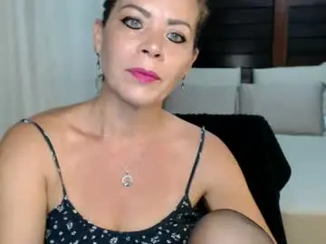 Chaturbate Watch Live Sex Cams of barbaradominatrix