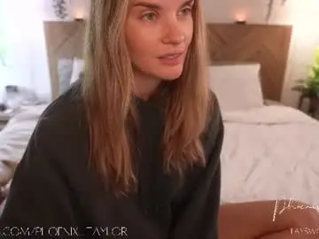 Chaturbate Live Sex Cam of phoenix_taylor