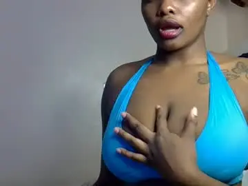 Chaturbate Sex Cam of pretty_daina3