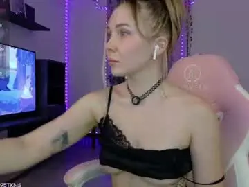 Chaturbate Free Live Porn of xxxhoneyxx