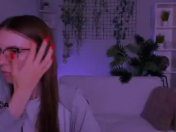 Chaturbate Free Live Porn of emilia_fly