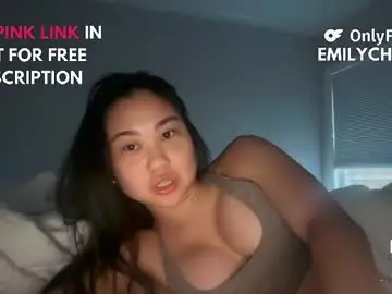 Chaturbate Live Sex Cam of emilychoi