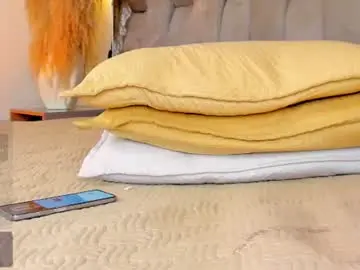Chaturbate Live Sex of _curly_girl_