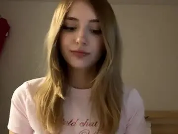 Chaturbate Watch Live Sex Cams of michellfallert