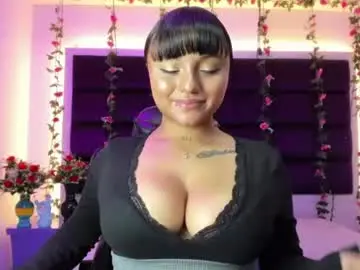 Chaturbate Best live sex cam show of sweelanna