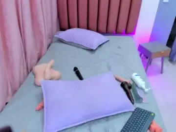 Chaturbate Best live sex cam show of avi_winklar