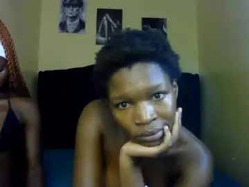 Chaturbate Live Sex Cam of monchi_kiss