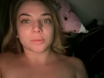 Chaturbate Free Porn Cam of gigilovesyou1997