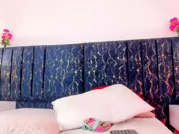 Chaturbate Watch Live Sex Cams of camila_dum