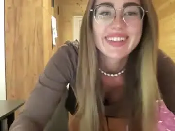 Chaturbate Free Live Porn of luxie_queen