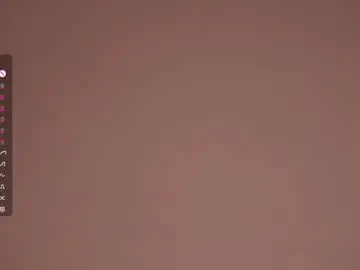 Chaturbate Sex Cam of cherlymerrithew