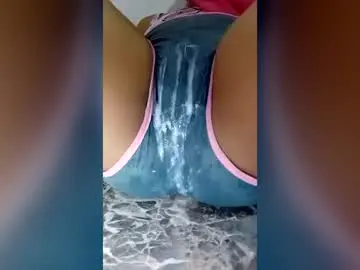 Chaturbate Watch Live Sex Cams of squirtkat25